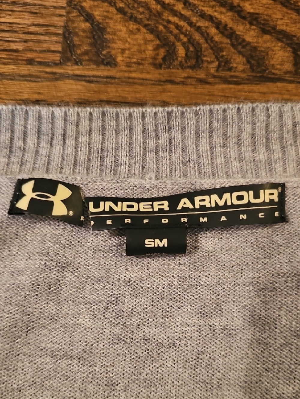 Under Armour Light Gray V-Neck Button Cardigan - Picture 9 of 11